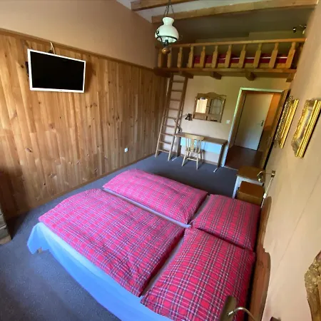 Kaskada Vendégház 3*