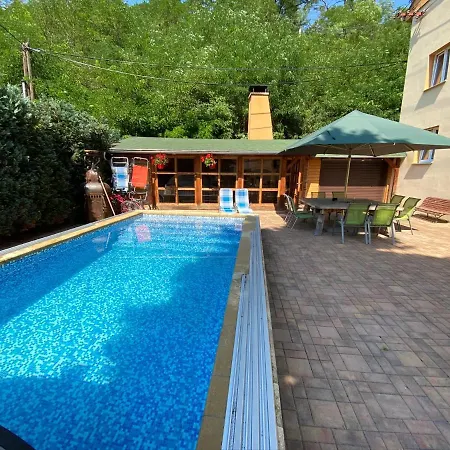 Kaskada Guest house